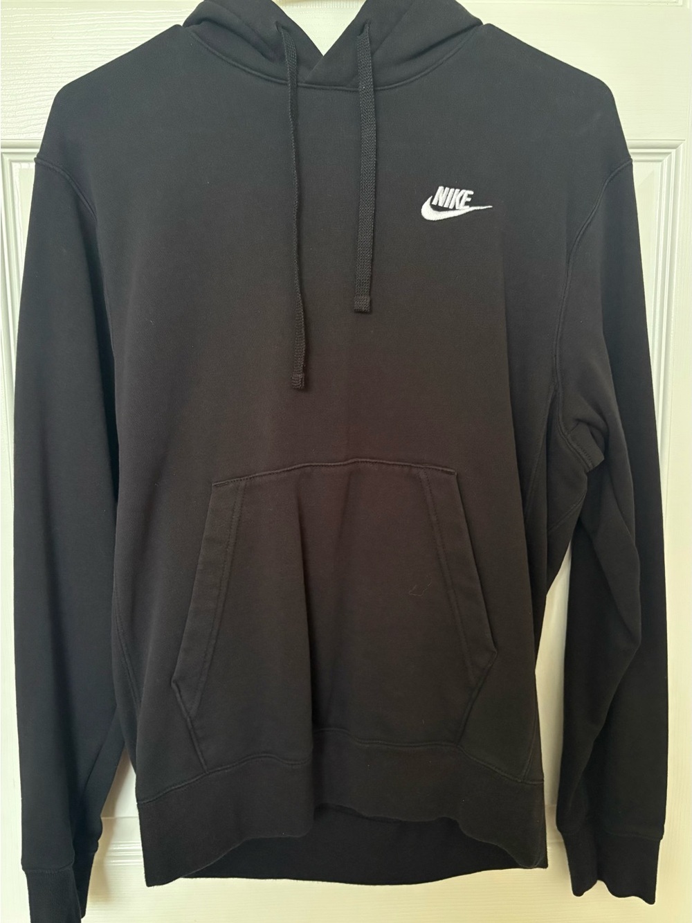 Nike Men’s Black Hoodie